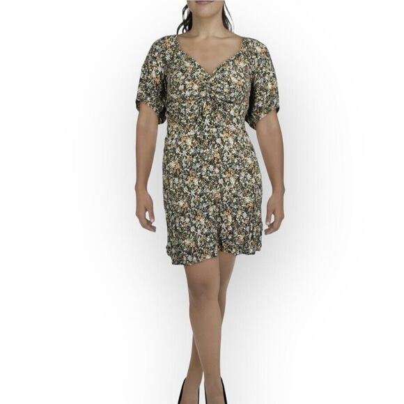 Cotton On Dresses & Skirts - Cotton On Curve Violet Puff Sleeve Dress Caroline Floral NEW Plus Size 20